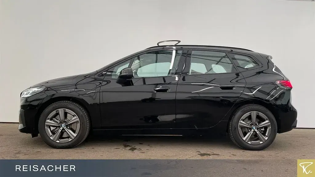 Gebraucht BMW 230 326 PS (239 kW) 2025 Schwarz Van / Kleinbus