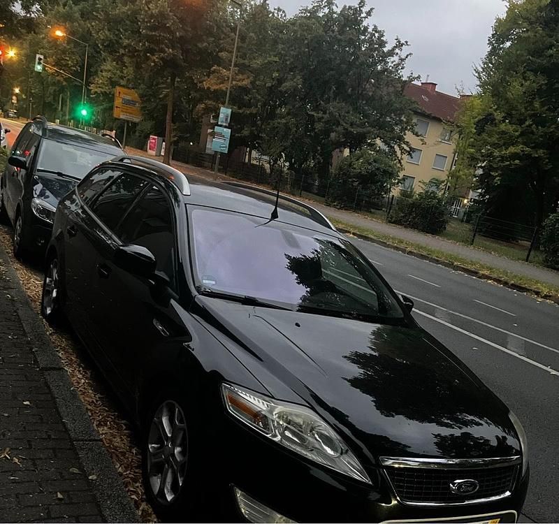 Gebraucht Ford Mondeo 131 PS (96 kW) 2007 Schwarz Kombi