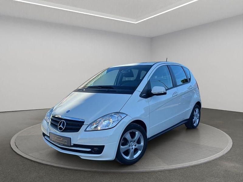 Weiß Gebraucht 2009 Mercedes A160 Limousine | 6.999 € (Fairer Preis) - Bild 1/4