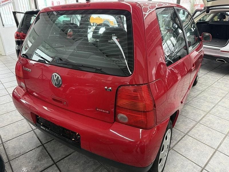 Gebraucht VW Lupo 75 PS (55 kW) 2002 Tornadorot Kleinwagen