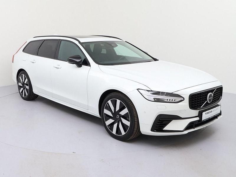 Gebraucht Volvo V90 Plus 398 PS (292 kW) 2025 Crystal weiss Kombi