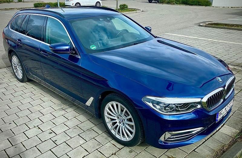 Gebraucht BMW 520 Luxury Line 190 PS (139 kW) 2018 Blau Kombi