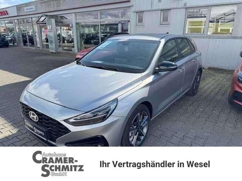 Shimmer silver Neu 2025 Hyundai i30 Advantage Limousine | 25.490 € (Fairer Preis) - Bild 1/4