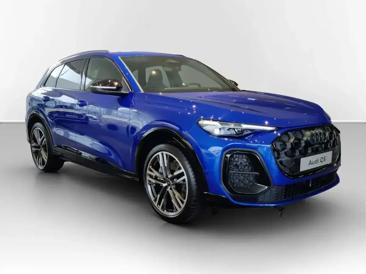 Gebraucht Audi Q5 Sport 204 PS (150 kW) 2025 Blau SUV
