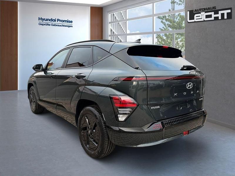 Neu Hyundai Kona Trend 150 kW (204 PS) 2025 Grün SUV