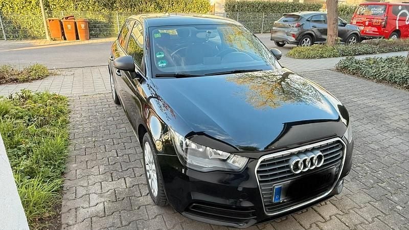 Second-hand Audi A1 86 CP (63 kW) 2013 Negru Hatchback