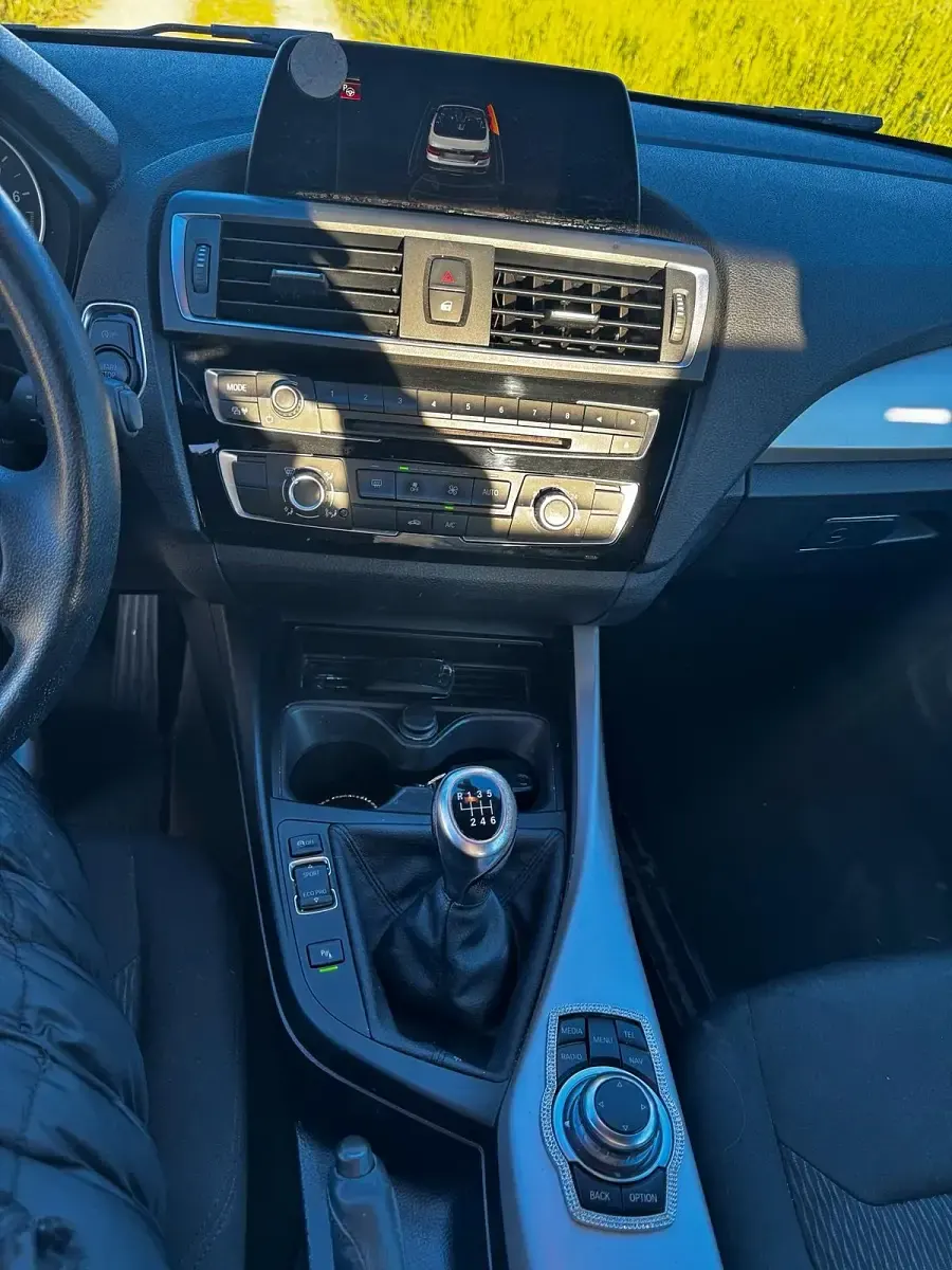 Gebraucht BMW 220 185 PS (136 kW) 2016 Schwarz Cabrio