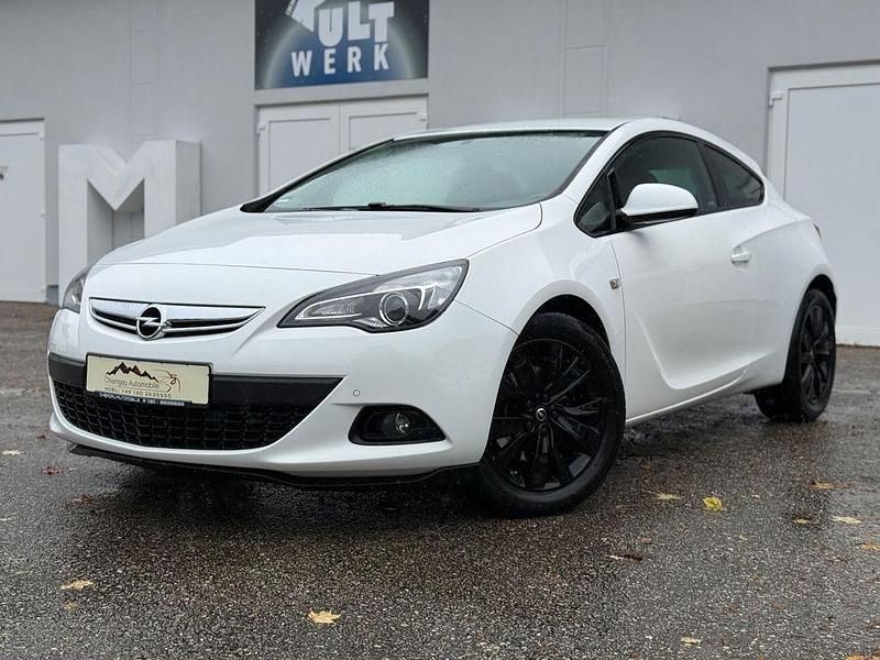 Weiß Gebraucht 2017 Opel Astra GTC Active Coupé | 5.800 € (Superpreis) - Bild 1/4
