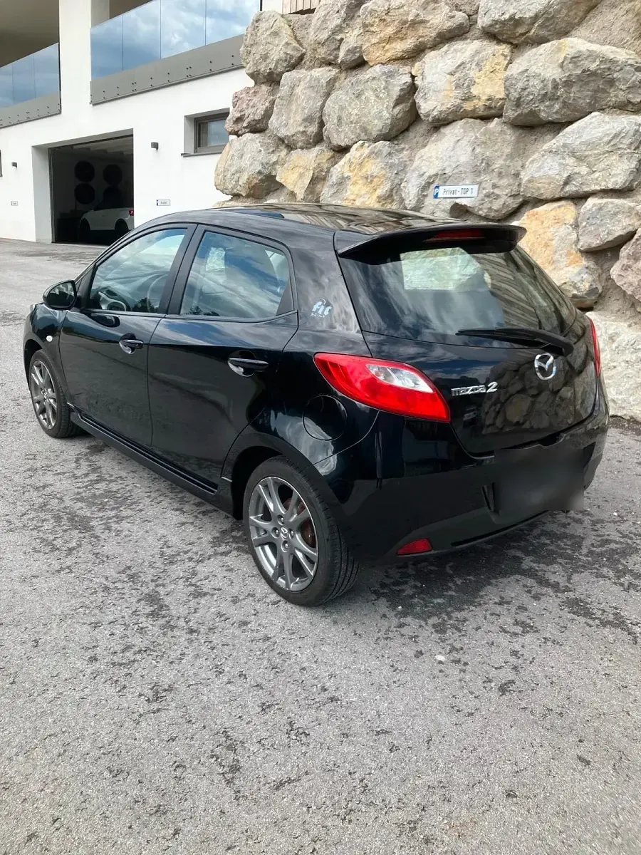 Gebraucht Mazda 2 86 PS (63 kW) 2009 Schwarz Kleinwagen