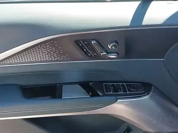 Neu Cadillac LYRIQ 388 kW (528 PS) 2026 Weiß SUV
