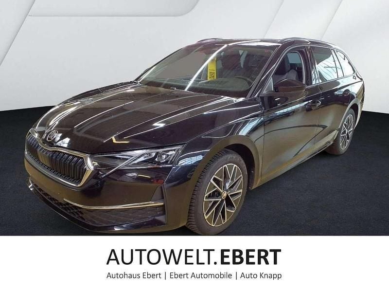 Schwarzmagic perleffekt Gebraucht 2024 Skoda Octavia Selection Kombi | 32.690 € (Fairer Preis) - Bild 1/4