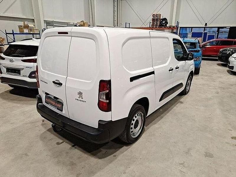 Gebraucht Peugeot Partner Premium 131 PS (96 kW) 2021 Lack weiss banquise/typ aussen Van / Kleinbus