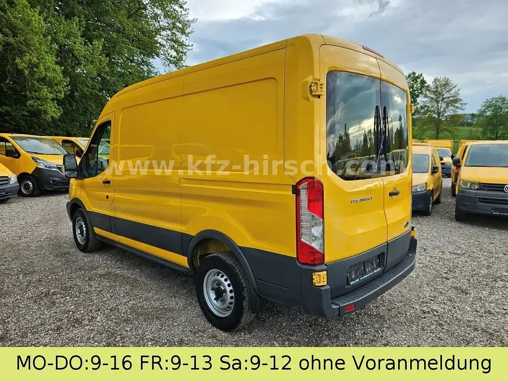 Gebraucht Ford Transit 131 PS (96 kW) 2016 Broom yellow Van