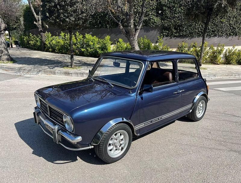 Blau Gebraucht 1973 Mini Clubman Kombi | 19.000 € - Bild 1/4