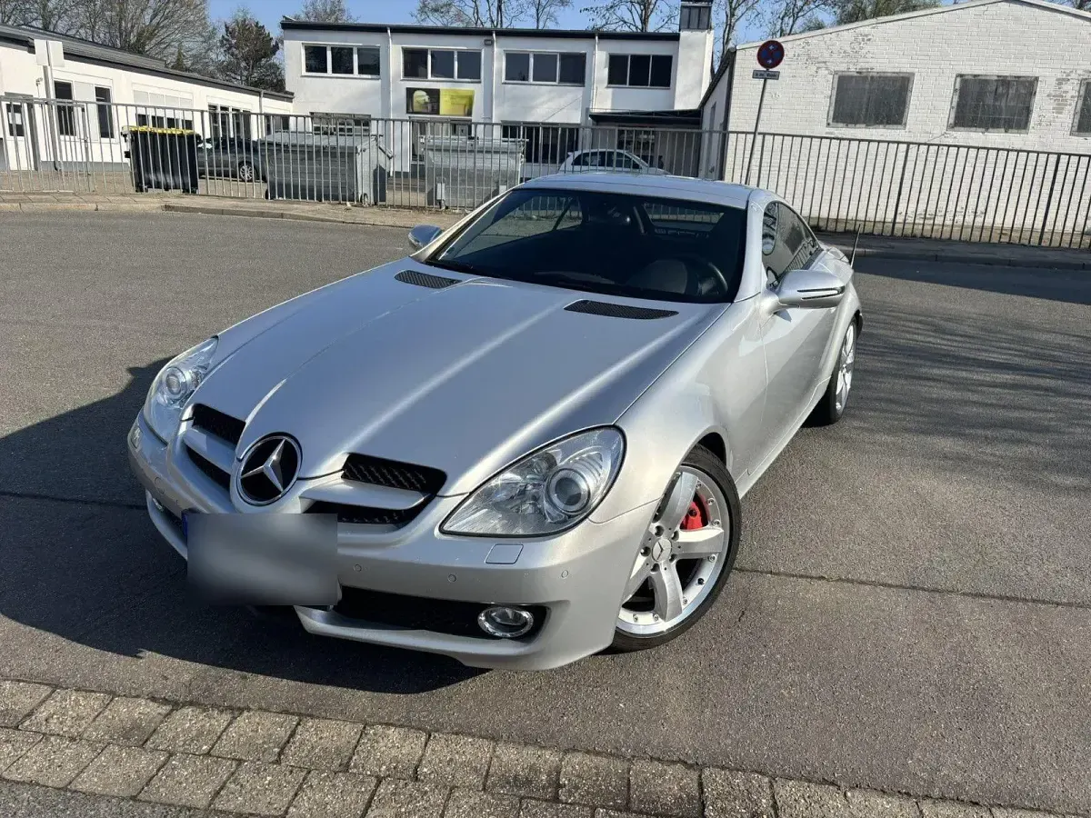 Gebraucht Mercedes SLK350 305 PS (224 kW) 2008 Silber Cabrio
