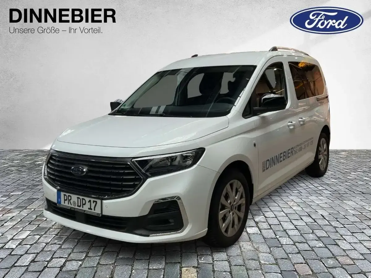 Gebraucht Ford Tourneo Connect Titanium 116 PS (85 kW) 2024 Frozen white Van / Kleinbus