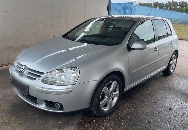 Silber Gebraucht 2008 VW Golf V United Limousine | 3.700 € (Fairer Preis) - Bild 1/4