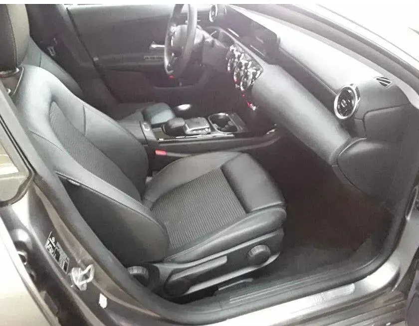 Gebraucht Mercedes CLA250e Shooting Brake 218 PS (160 kW) 2021 Grau Kombi