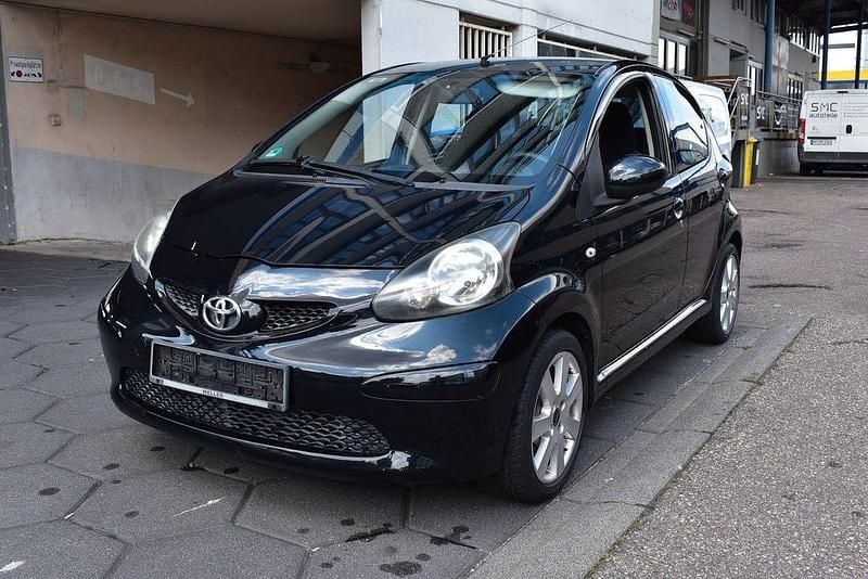 Schwarz Gebraucht 2007 Toyota Aygo Cool Kleinwagen | 1.999 € (Guter Preis) - Bild 1/4