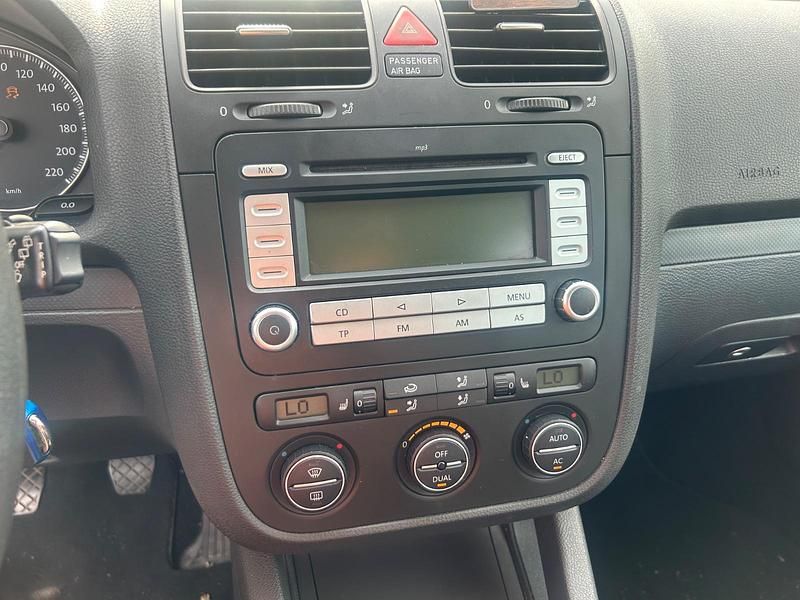 Gebraucht VW Golf VI 80 PS (58 kW) 2008 Blau Kleinwagen