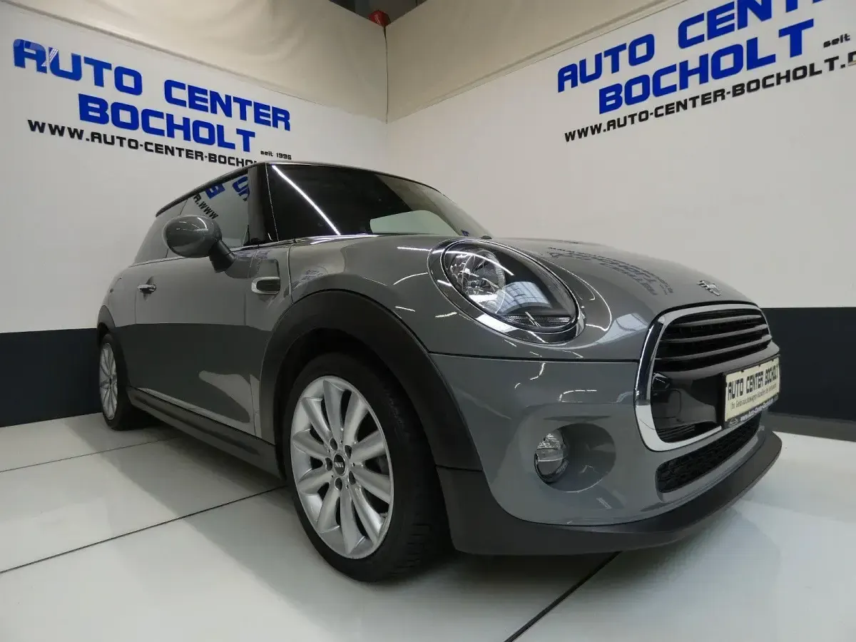 Gebraucht Mini Cooper Pepper 136 PS (100 kW) 2018 Grau Kleinwagen