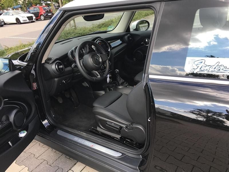 Gebraucht Mini Cooper S 178 PS (130 kW) 2021 Schwarz Kleinwagen