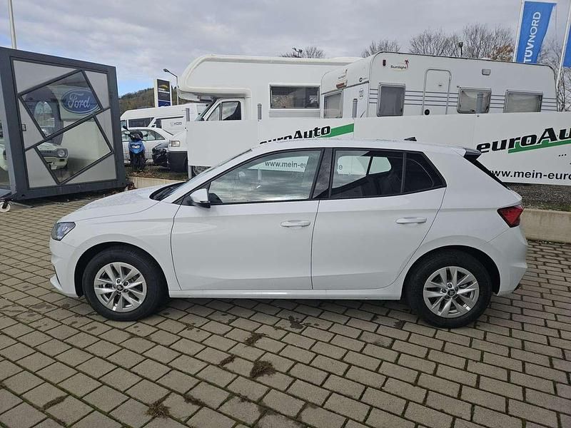 Neu Skoda Fabia Selection 116 PS (85 kW) 2025 Moon white Kleinwagen