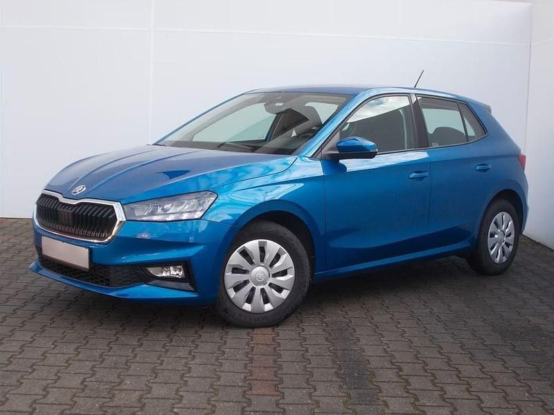 Gebraucht Skoda Fabia Selection 95 PS (69 kW) 2024 Blau Kleinwagen