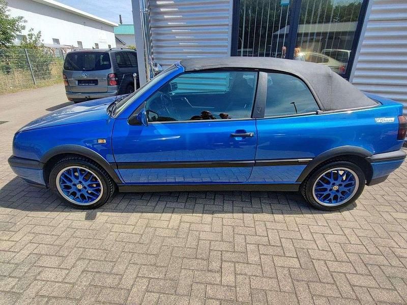 Blau Gebraucht 1998 VW Golf Cabriolet Cabrio | 4.950 € (Teuer) - Bild 1/4