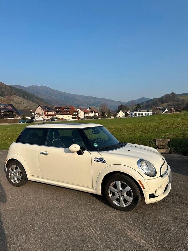 Usata Mini Cooper 120 CV (88 kW) 2008 Bianco Utilitaria