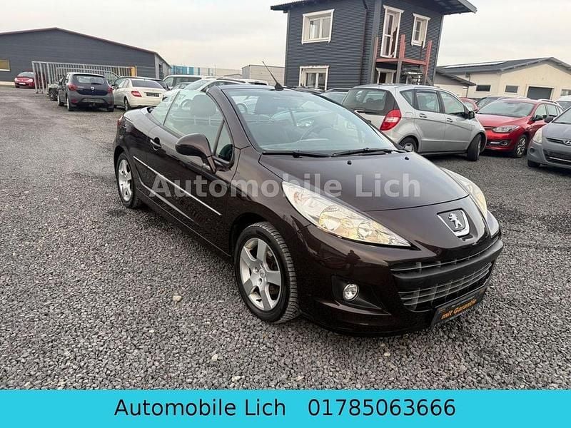 Gebraucht Peugeot 207 CC Active 120 PS (88 kW) 2014 Braun Cabrio