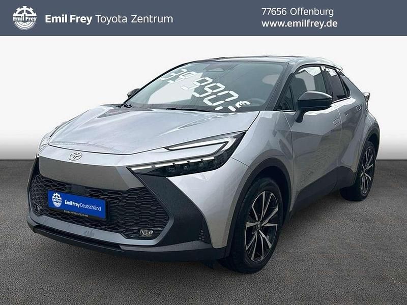 Silber metallic / dach schwarz Gebraucht 2025 Toyota C-HR Team SUV | 37.990 € (Guter Preis) - Bild 1/4