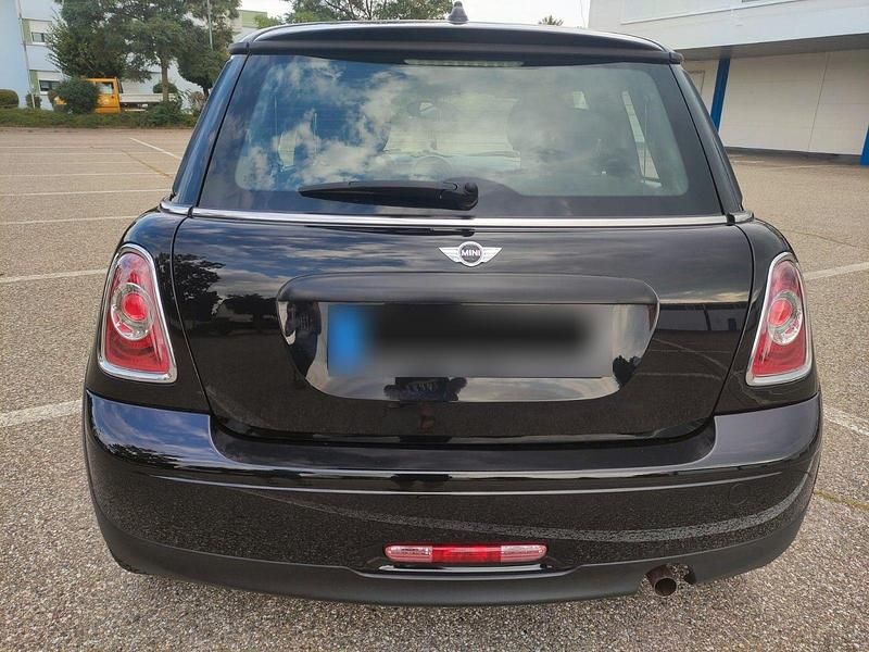 Gebraucht Mini ONE 98 PS (72 kW) 2013 Schwarz Kleinwagen