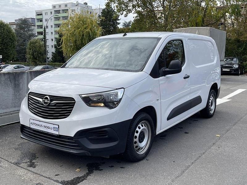 Gebraucht Opel Combo 102 PS (75 kW) 2022 Andere farbe Van / Kleinbus