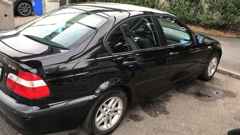 Gebraucht BMW 316 116 PS (85 kW) 2004 Schwarz Limousine