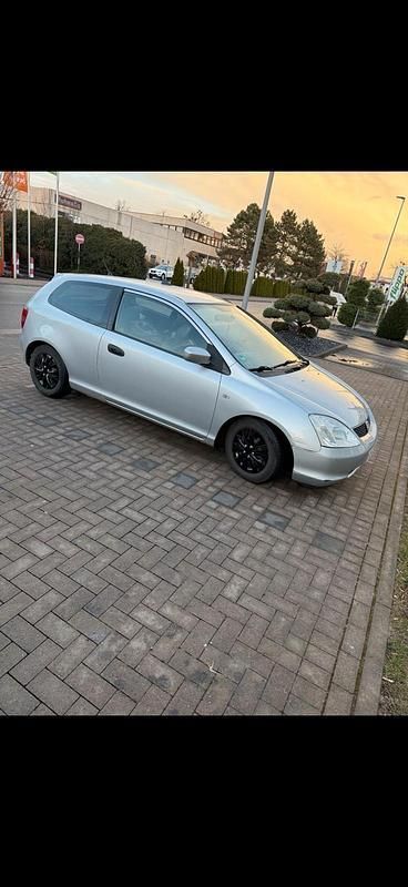 Silber Gebraucht 2003 Honda Civic Limousine | 690 € (Superpreis) - Bild 1/3