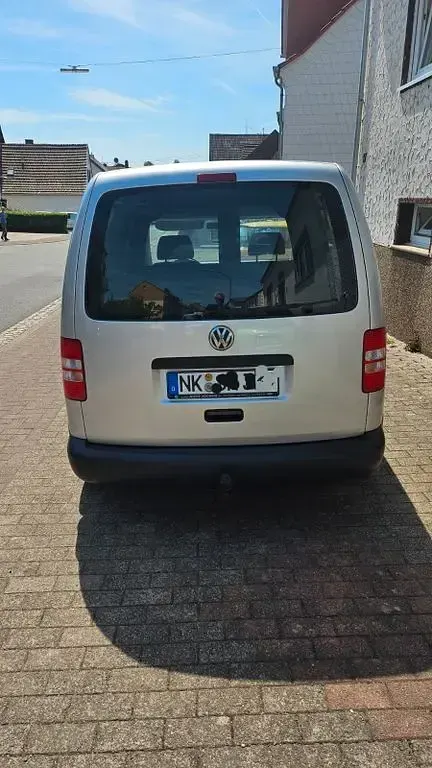 Occasion VW Caddy 109 ch (80 kW) 2013 Argent Monospace