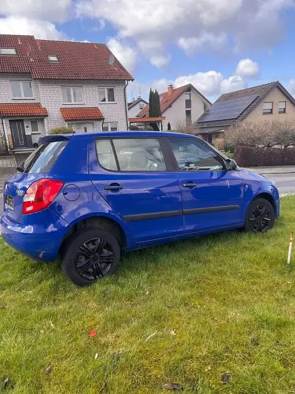 Usata Skoda Fabia 60 CV (44 kW) 2009 Blu Berlina