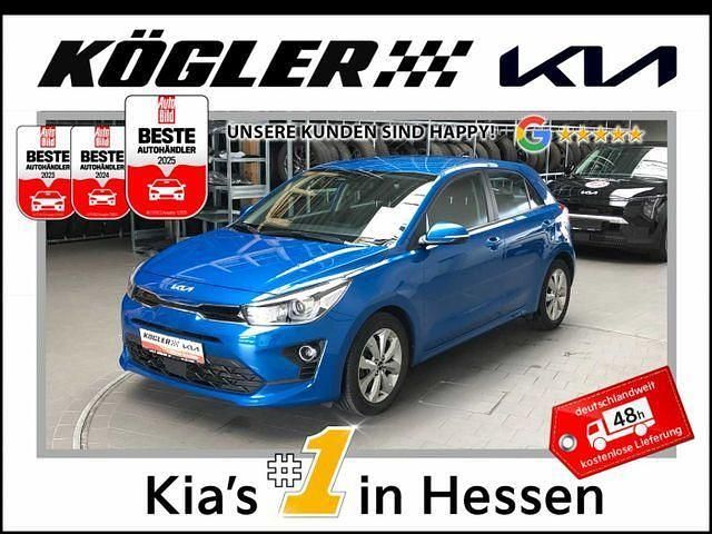 Sporty blue Gebraucht 2021 Kia Rio Vision Limousine | 15.860 € (Etwas zu teuer) - Bild 1/3