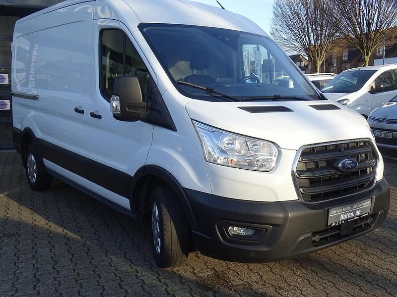 Gebraucht Ford Transit Trend 131 PS (96 kW) 2022 Weiß