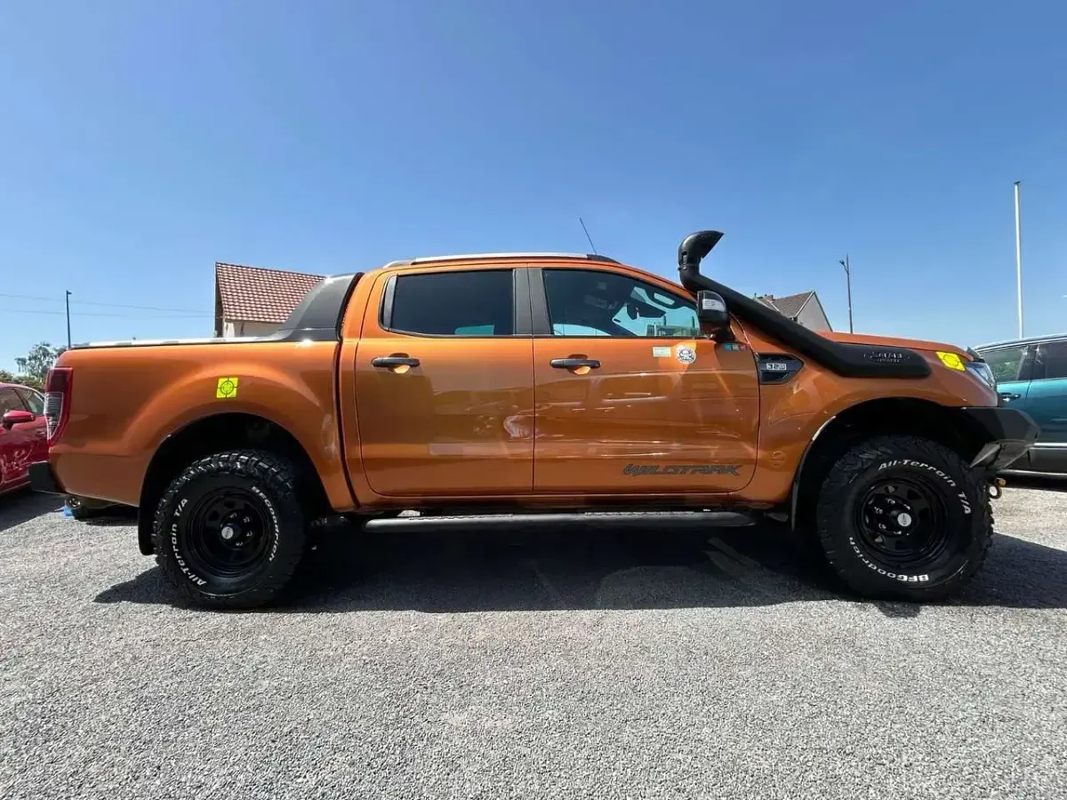 Używany Ford Ranger Wildtrack 200 KM (147 kW) 2019 Pomarańczowy Pickup
