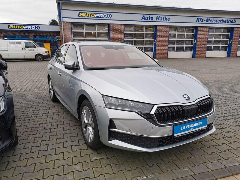 Gebraucht Skoda Octavia 150 PS (110 kW) 2024 Silber Kombi