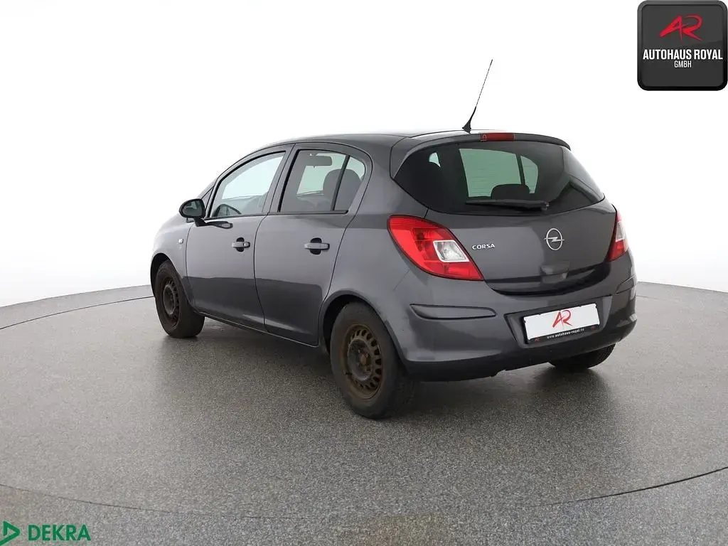 Gebraucht Opel Corsa 86 PS (63 kW) 2010 Karbongrau Kleinwagen