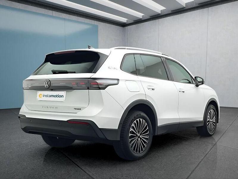 Gebraucht VW Tiguan 193 PS (141 kW) 2024 Weiß SUV