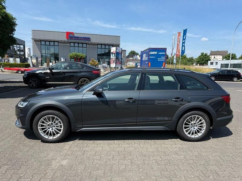 Gebraucht Audi A4 Allroad Basis 190 PS (139 kW) 2020 Grau Kombi