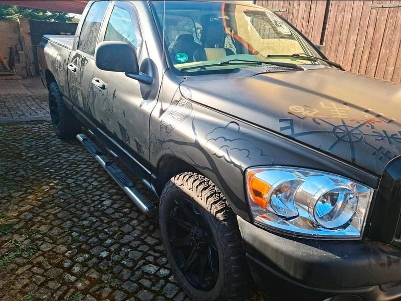 Second-hand Dodge Ram 238 CP (175 kW) 2008 Andere farben Pickup