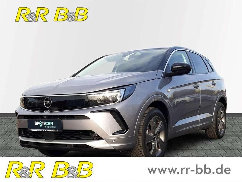 Silber (metallic) Gebraucht 2024 Opel Grandland X Elegance SUV | 29.490 € (Teuer) - Bild 1/4