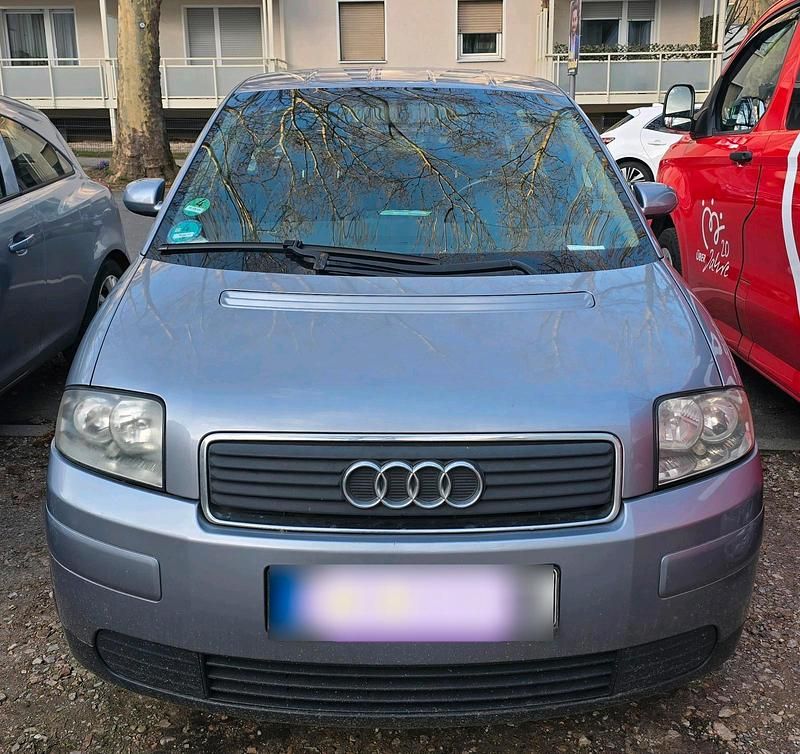Gebraucht Audi A2 85 PS (62 kW) 2004 Silber Kleinwagen