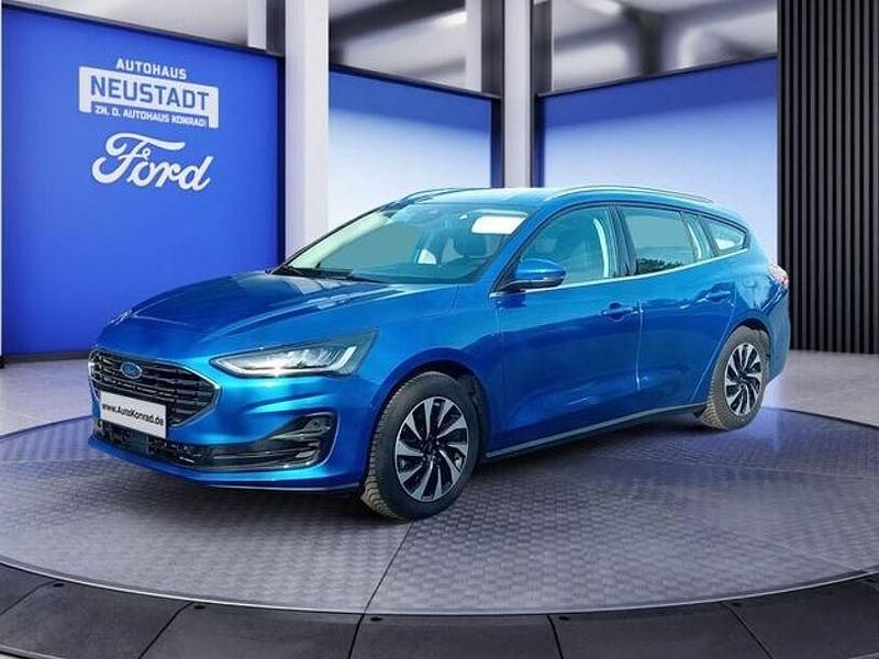 Desert island blue metallic Gebraucht 2024 Ford Focus Titanium Kombi | 24.990 € (Guter Preis) - Bild 1/4