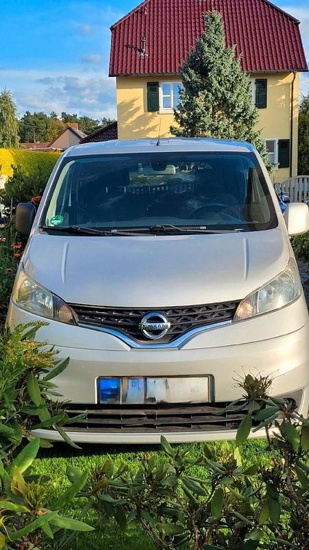 Grau Gebraucht 2017 Nissan NV200 Van | 9.999 € (Fairer Preis) - Bild 1/4